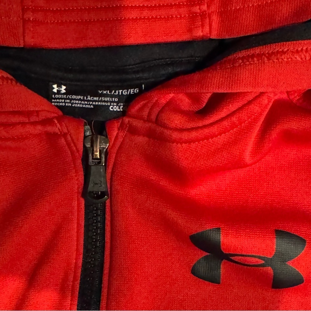 Boys Under Armour Red and Black Hooded Jacket XL - Picture 3 of 5